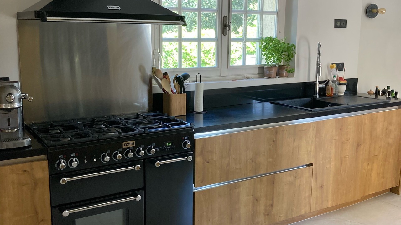Photo of Kitchen in Chateauneuf-de-Gadagne