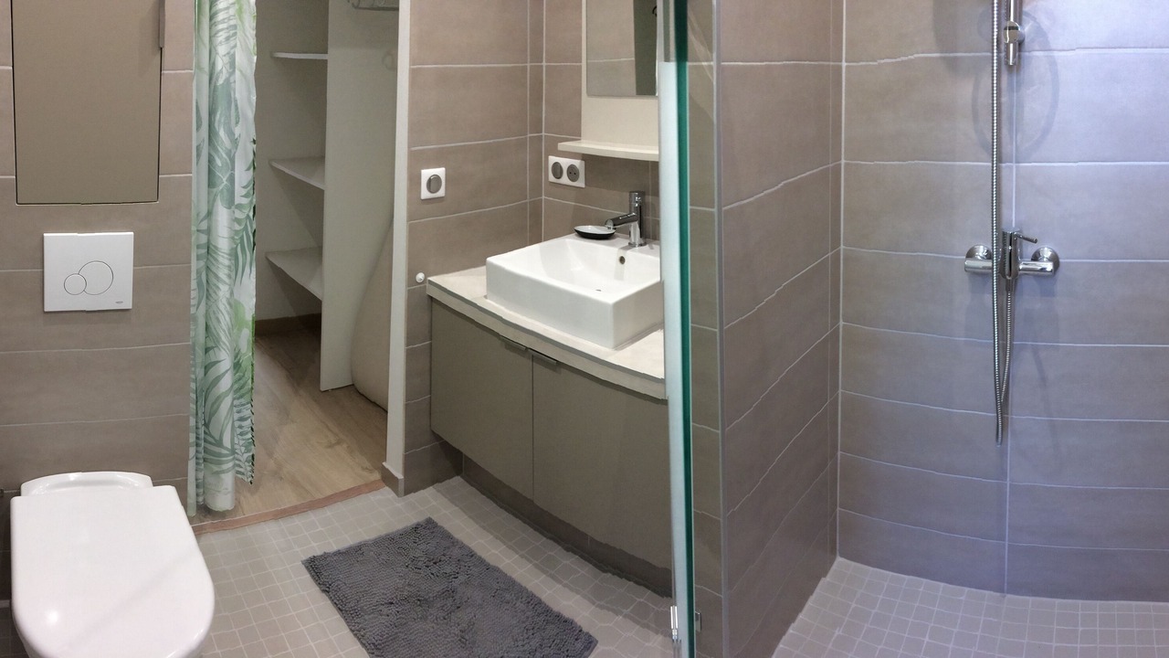 Photo of Bathroom in Carpentras
