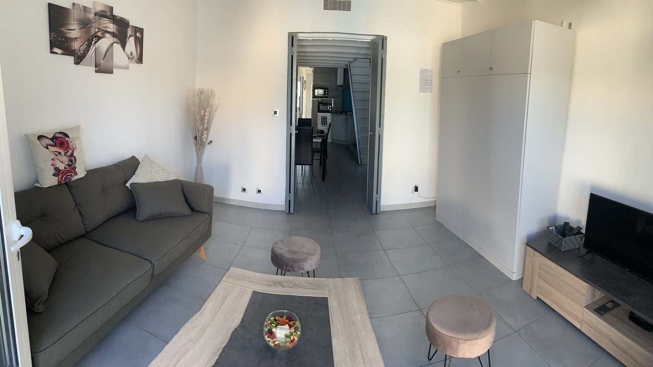 Photo of Livingroom in Port-de-Bouc