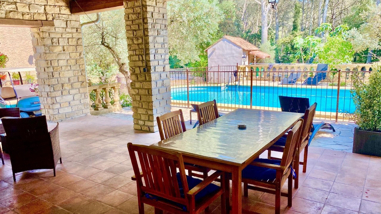 Photo of Outdoor in Grans