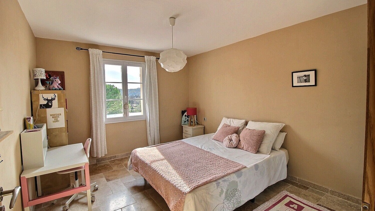 Photo of Bedroom in Lorgues