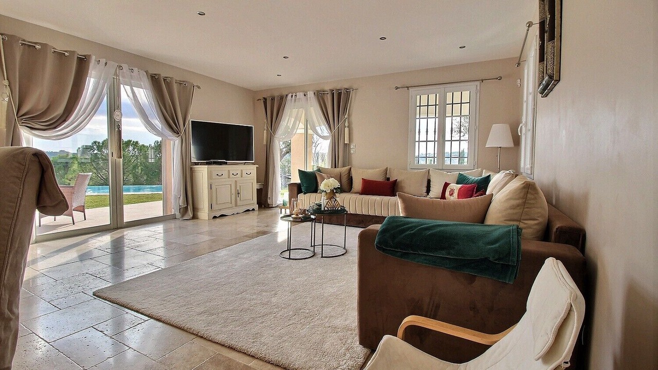 Photo of Livingroom in Lorgues