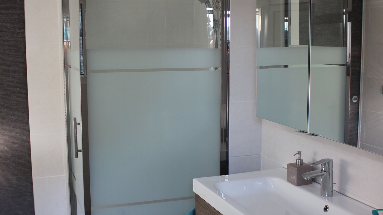 Photo of Bathroom in Saint-Saturnin-les-Avignon