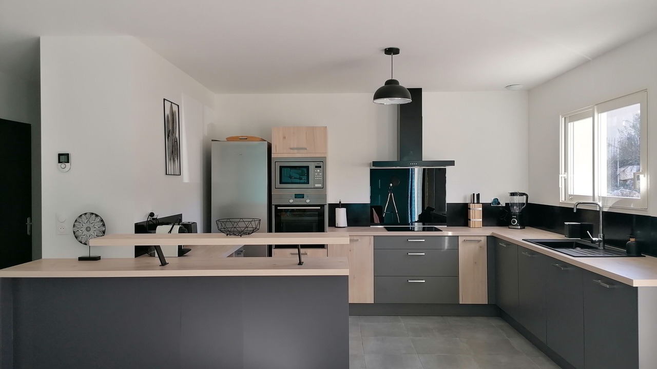 Photo of Kitchen in Plaisians
