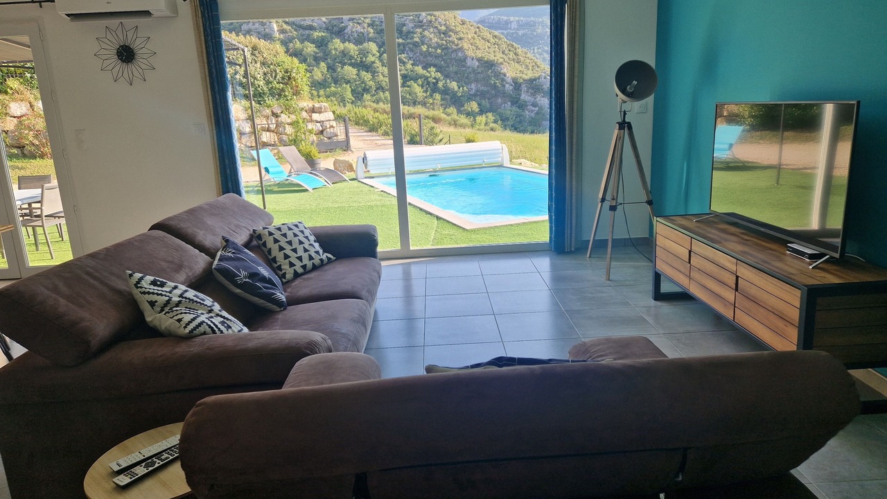 Photo of Livingroom in Plaisians