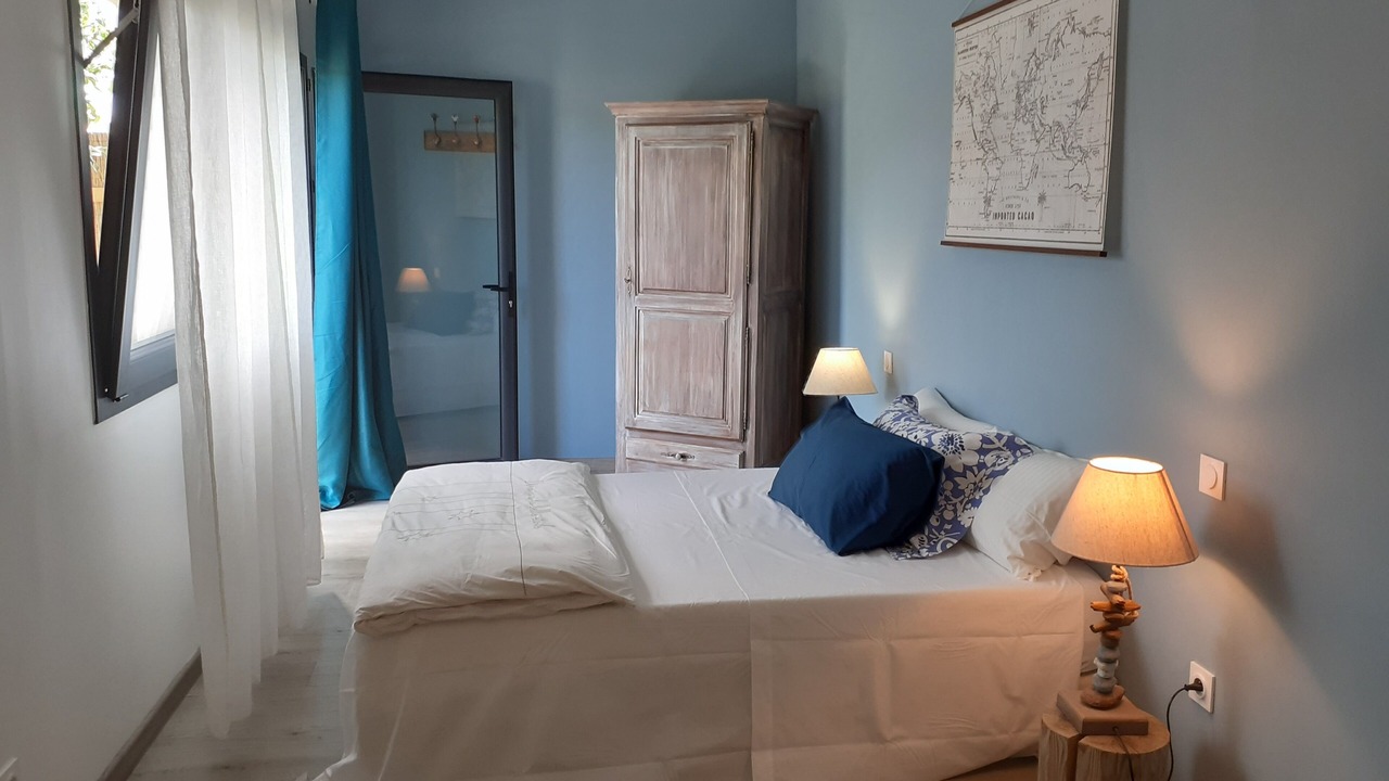 Photo of Bedroom in Verquieres