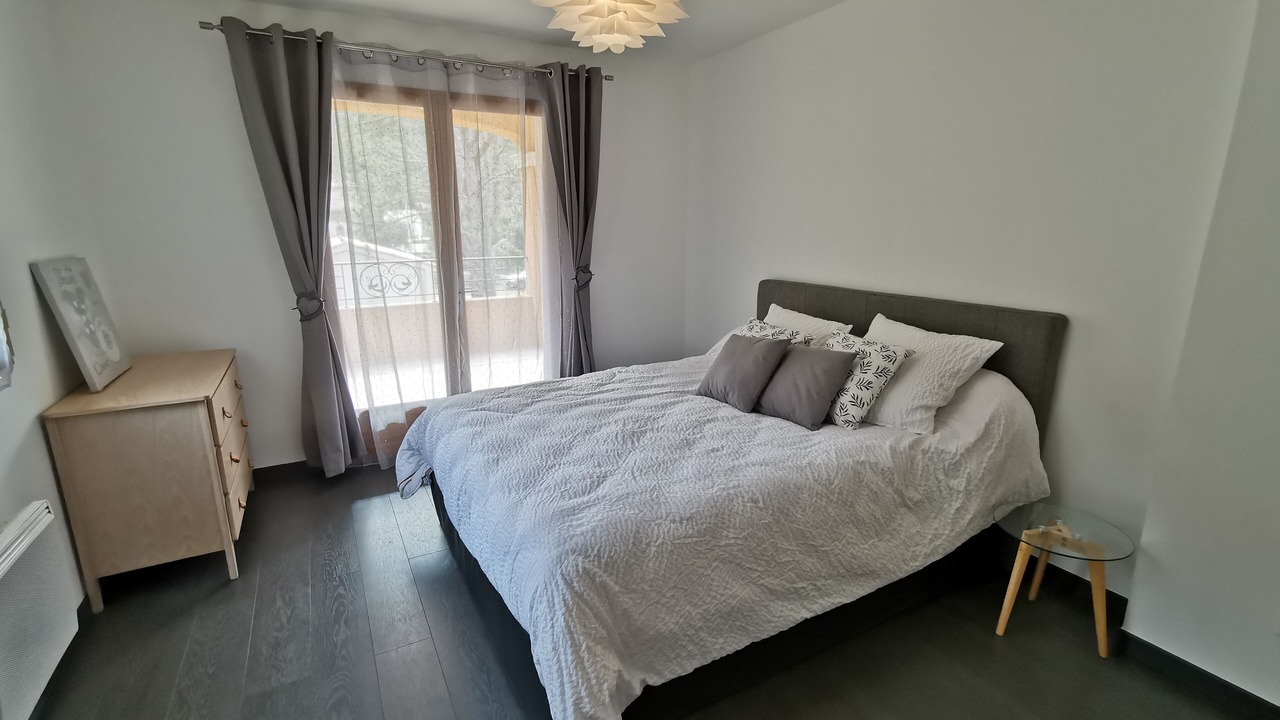 Photo of Bedroom in Cuges-les-Pins