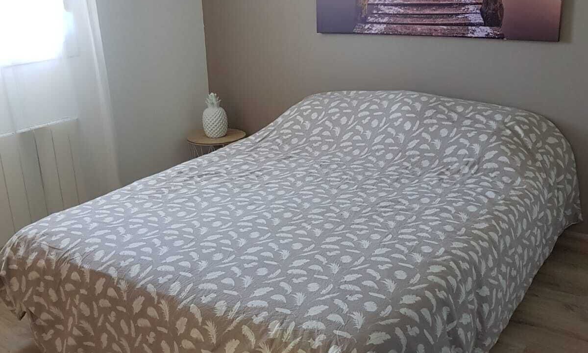 Photo of Bedroom in Venelles