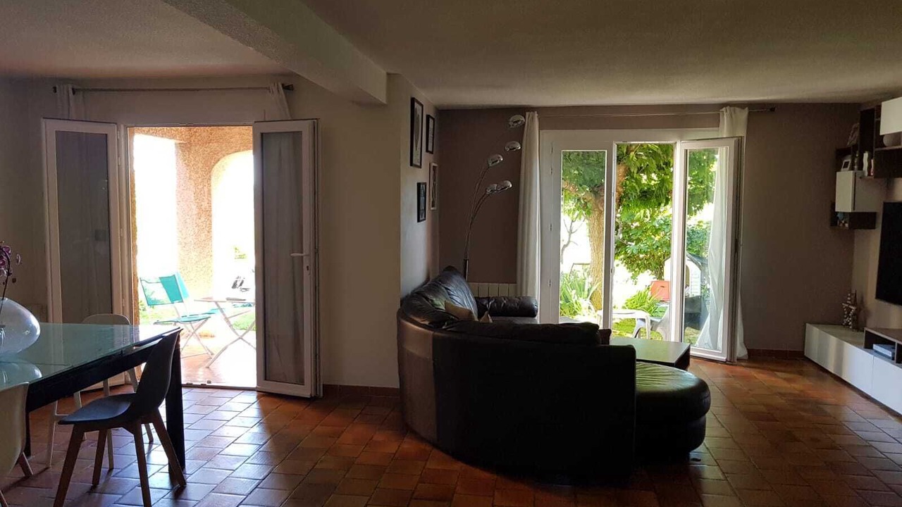 Photo of Livingroom in Venelles