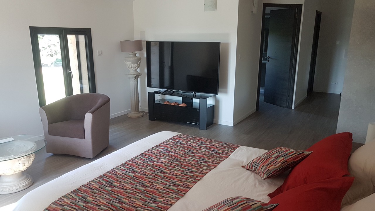 Photo of Bedroom in Cavaillon