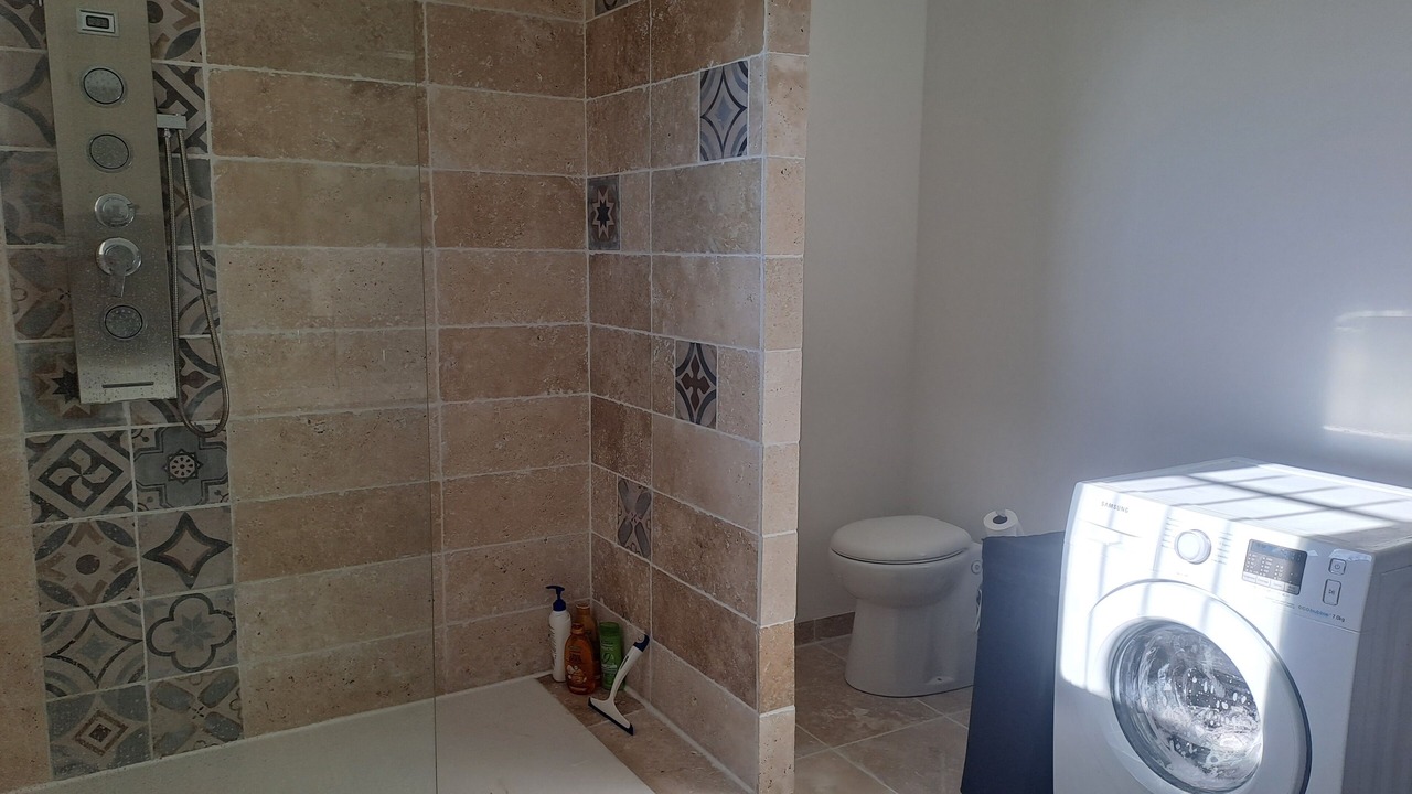 Photo of Bathroom in Eguilles