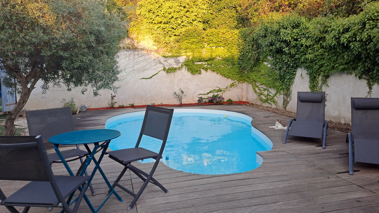 Photo of Outdoor in Eguilles