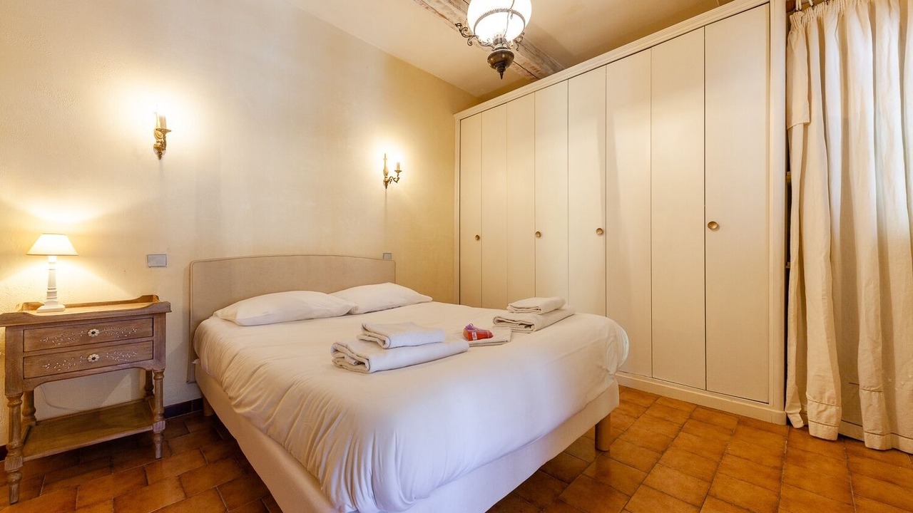 Photo of Bedroom in Endoume