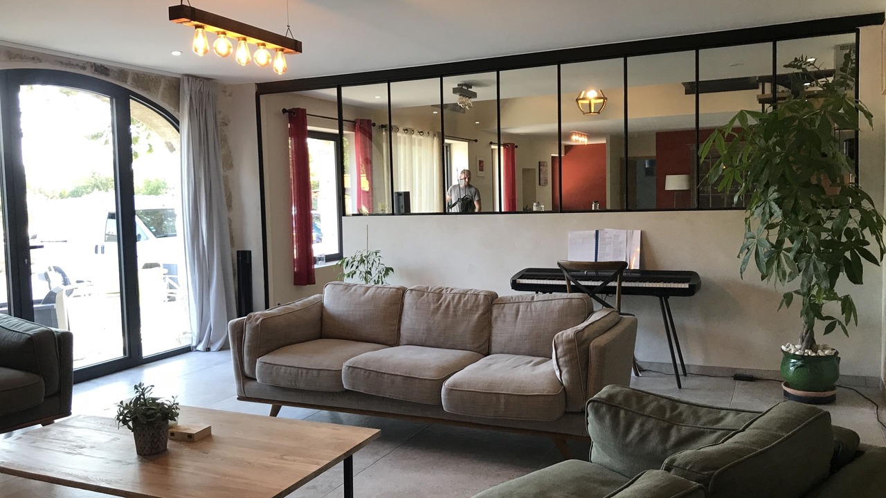Photo of Livingroom in Jonquieres