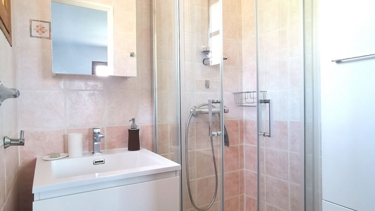 Photo of Bathroom in Manosque