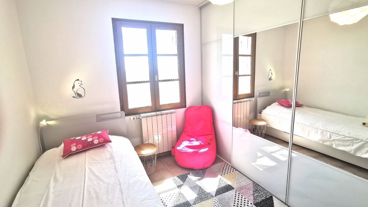Photo of Bedroom in Manosque