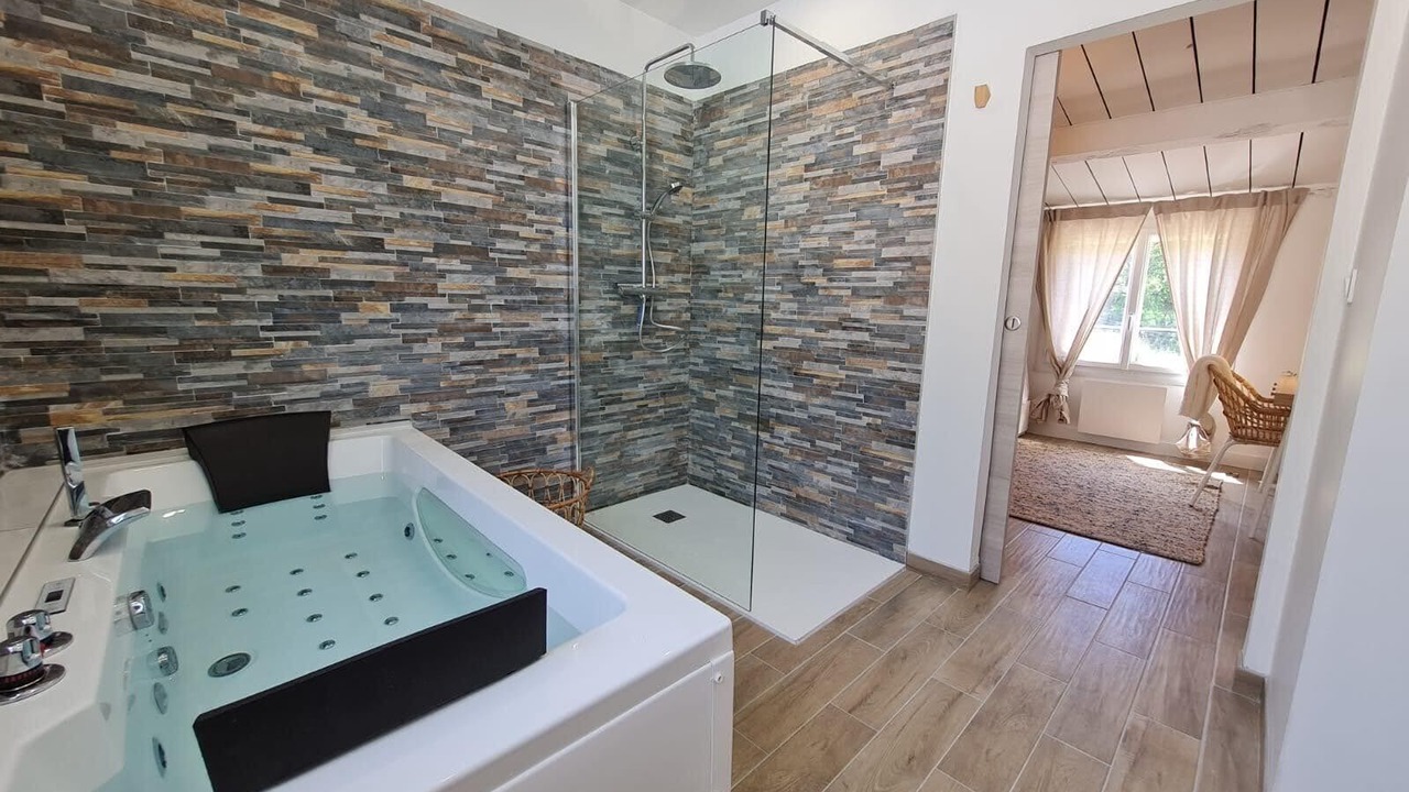 Photo of Bathroom in Le Pradet