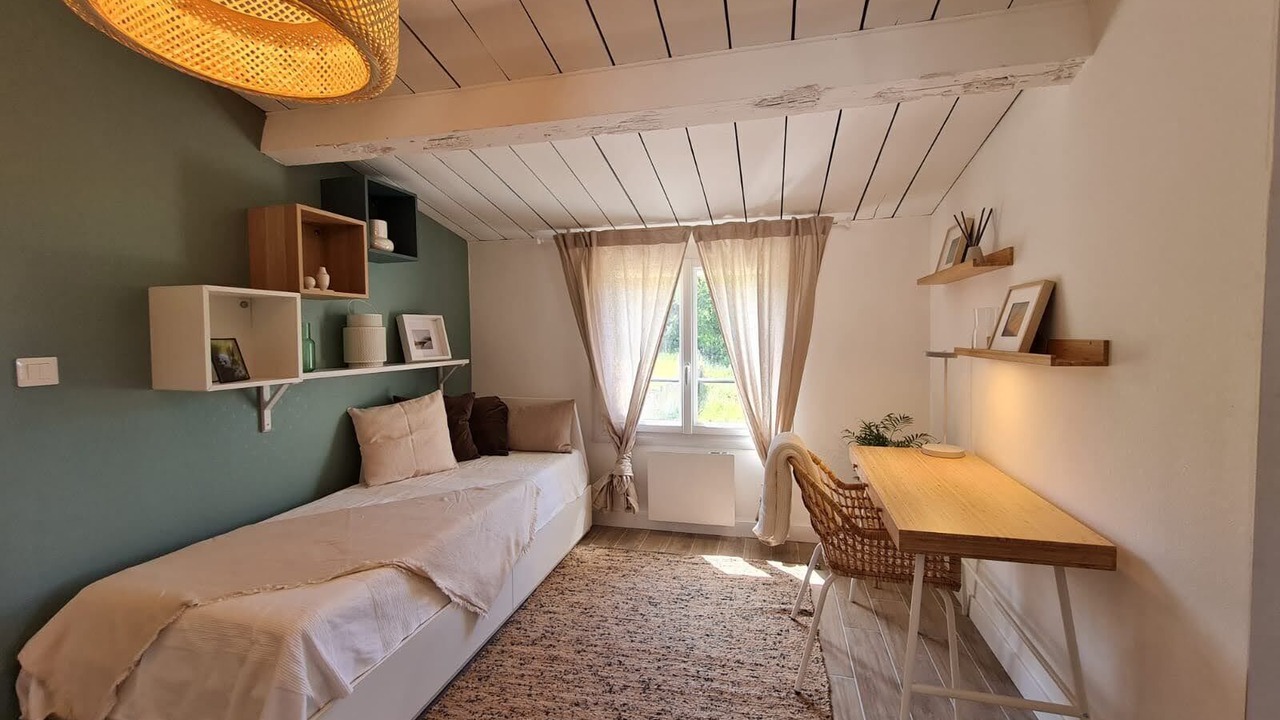 Photo of Bedroom in Le Pradet