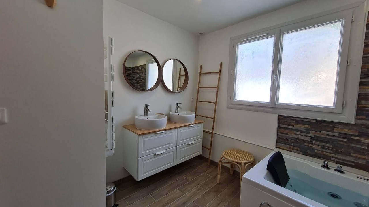 Photo of Bathroom in Le Pradet