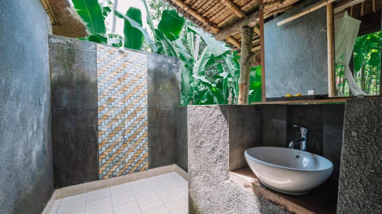 Photo of Bathroom in Payangan