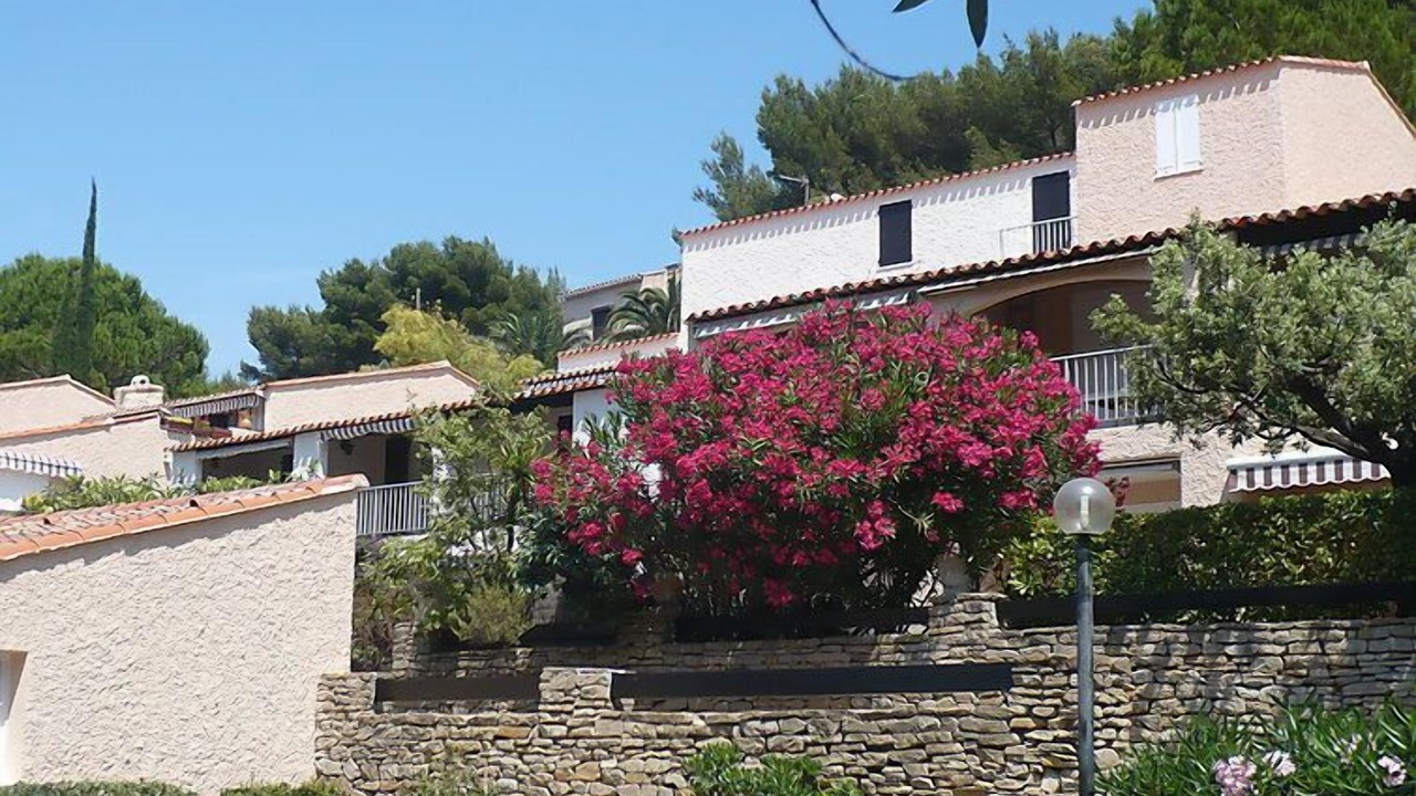 Photo of Others in La Madrague