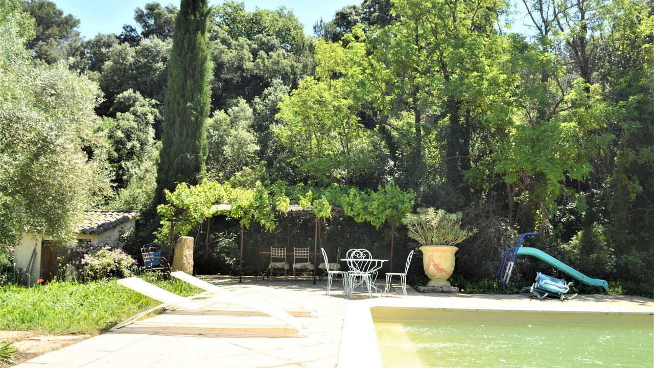 Photo of Outdoor in Monteux