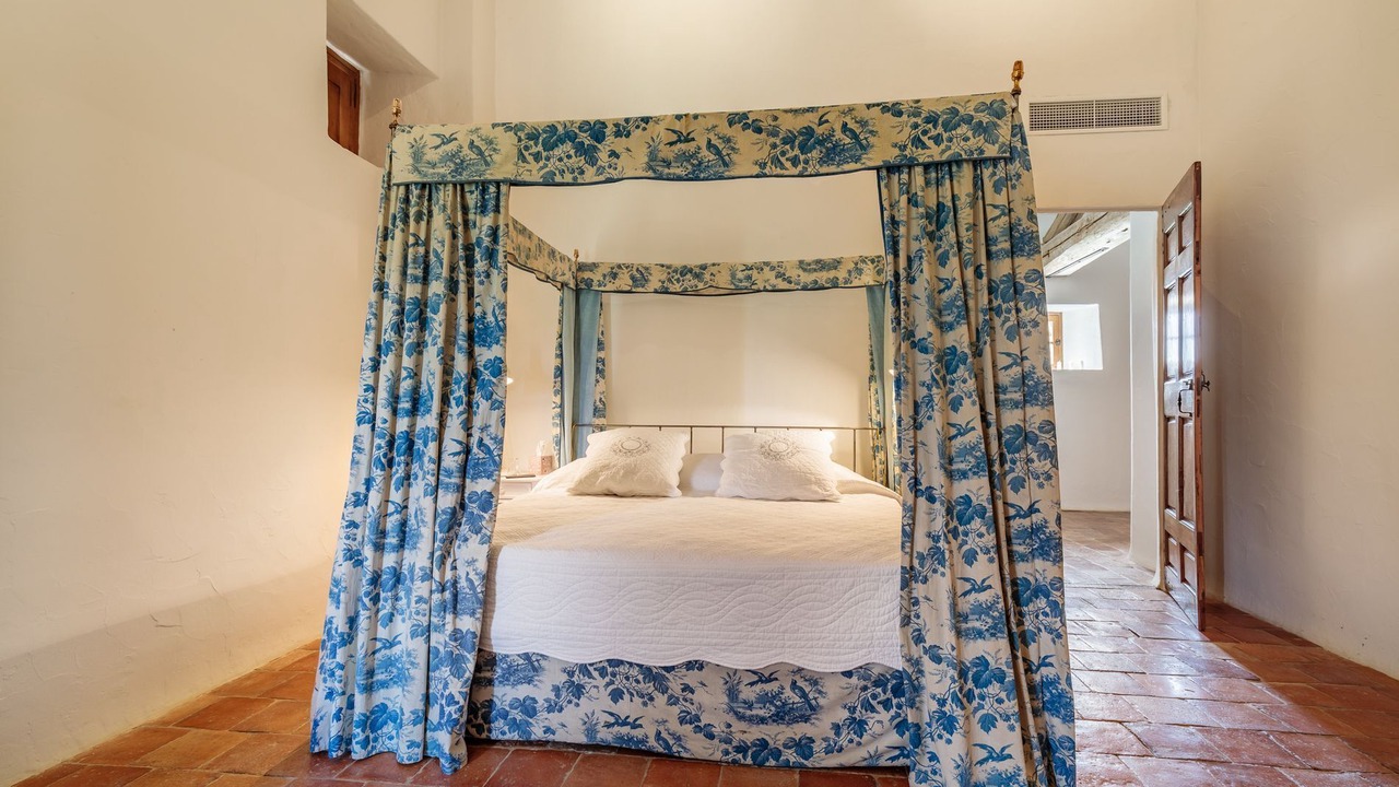 Photo of Bedroom in Ansouis
