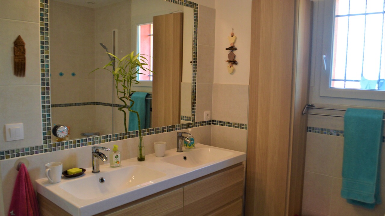 Photo of Bathroom in Carces