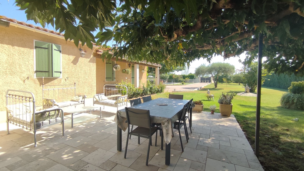 Photo of Outdoor in Caderousse