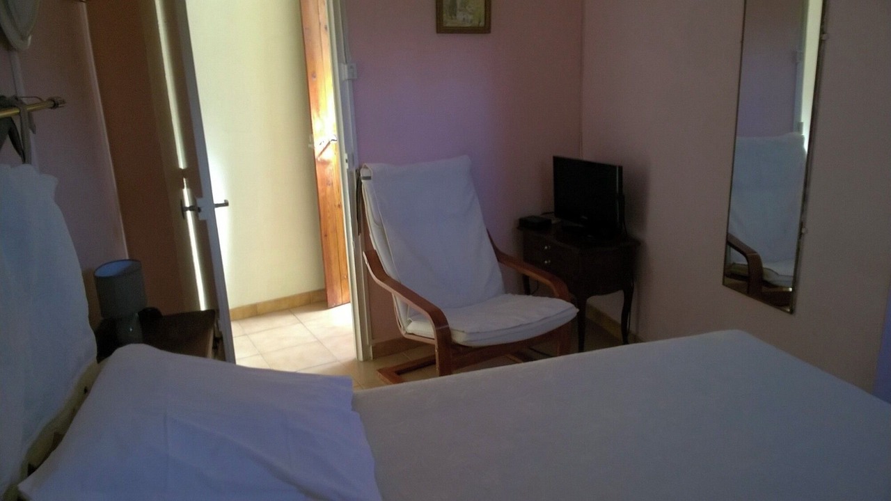 Photo of Bedroom in Tarascon