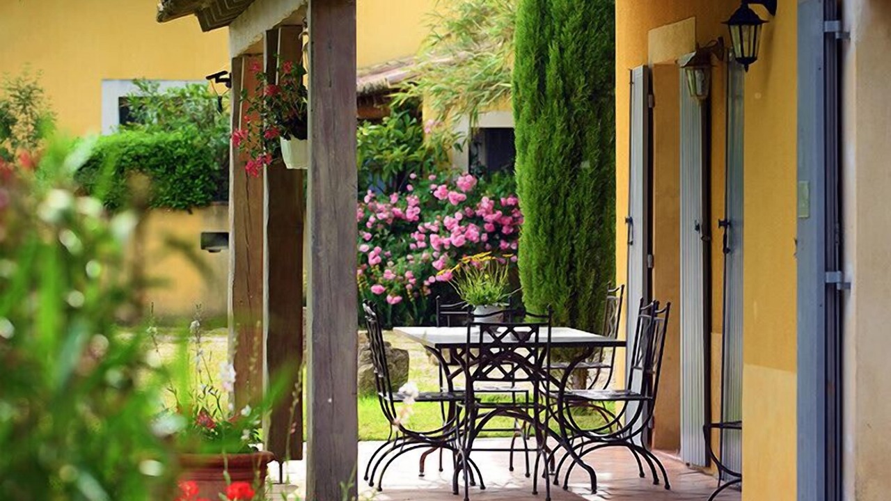 Photo of Outdoor in Caderousse