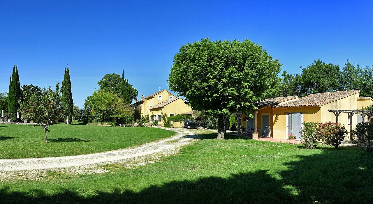 Photo of Outdoor in Caderousse