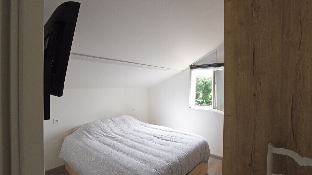 Photo of Bedroom in Caderousse