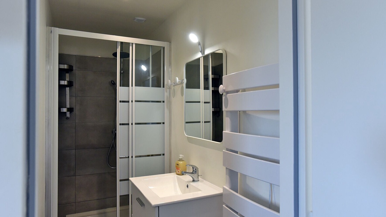 Photo of Bathroom in Caderousse