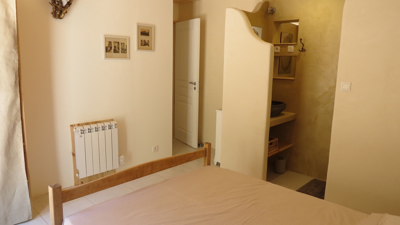 Photo of Bedroom in Allemagne-en-Provence