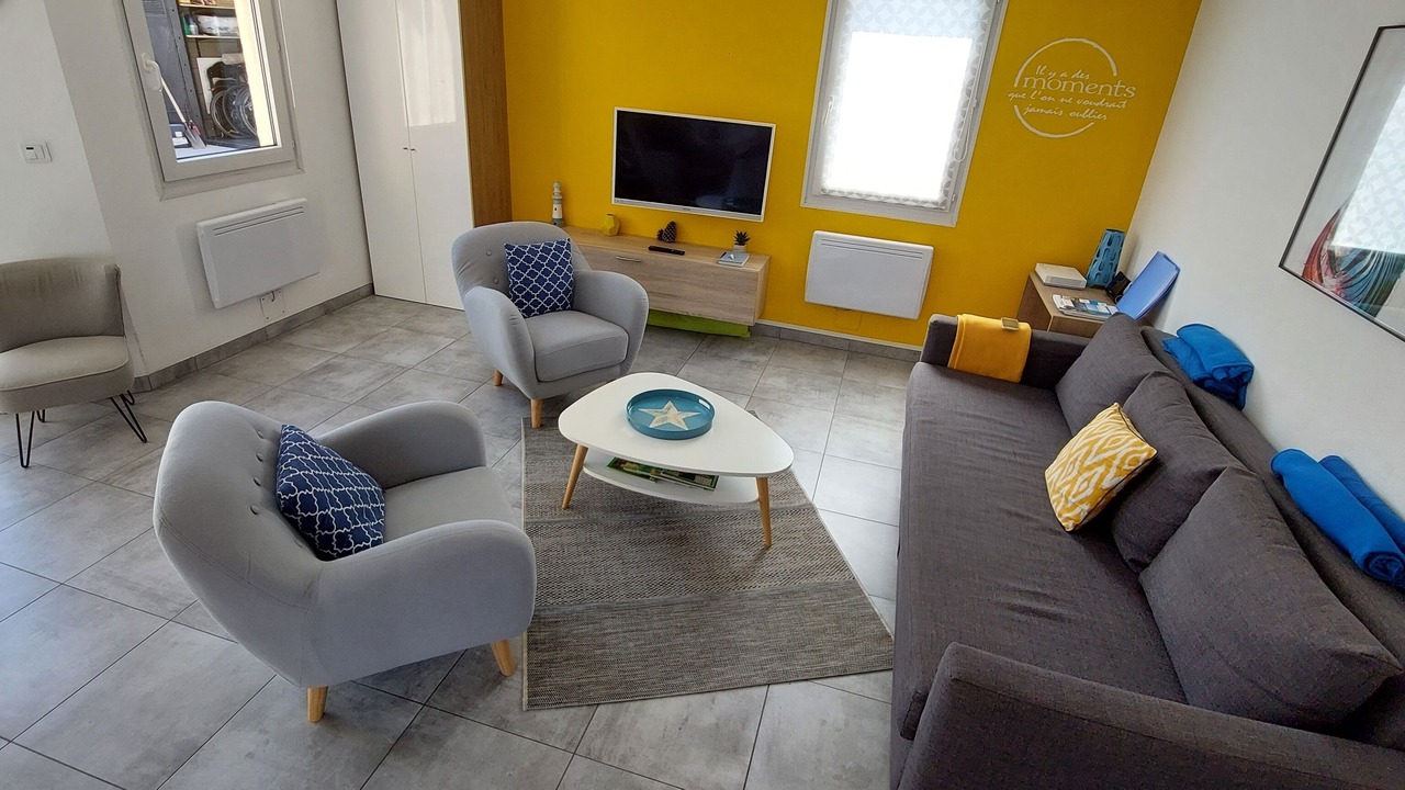 Photo of Livingroom in Miramar