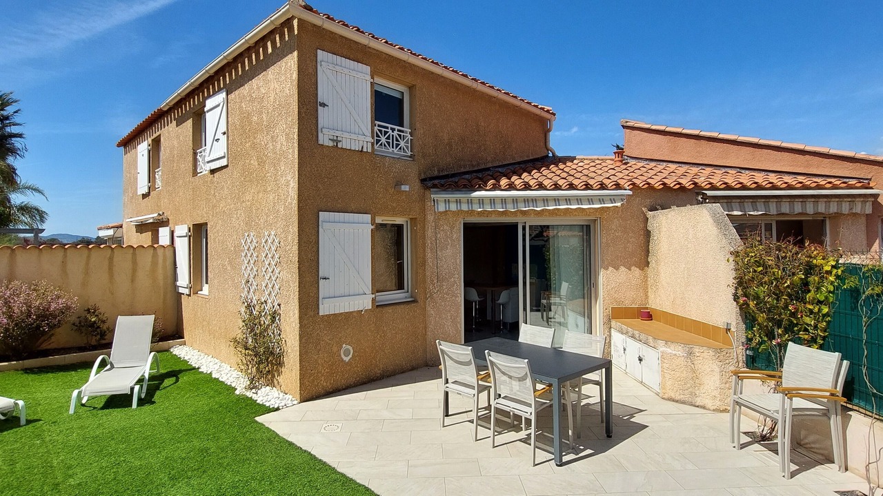 Photo of Outdoor in Miramar