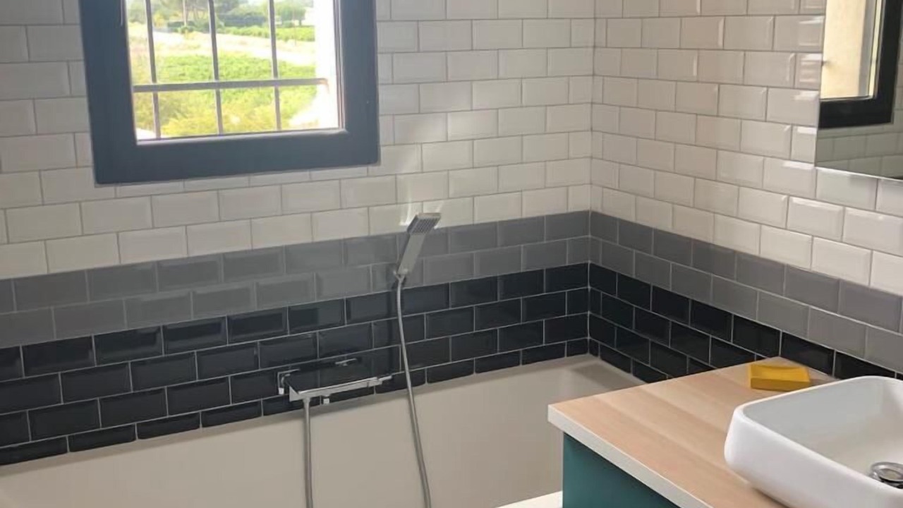 Photo of Bathroom in La Tour-d'Aigues