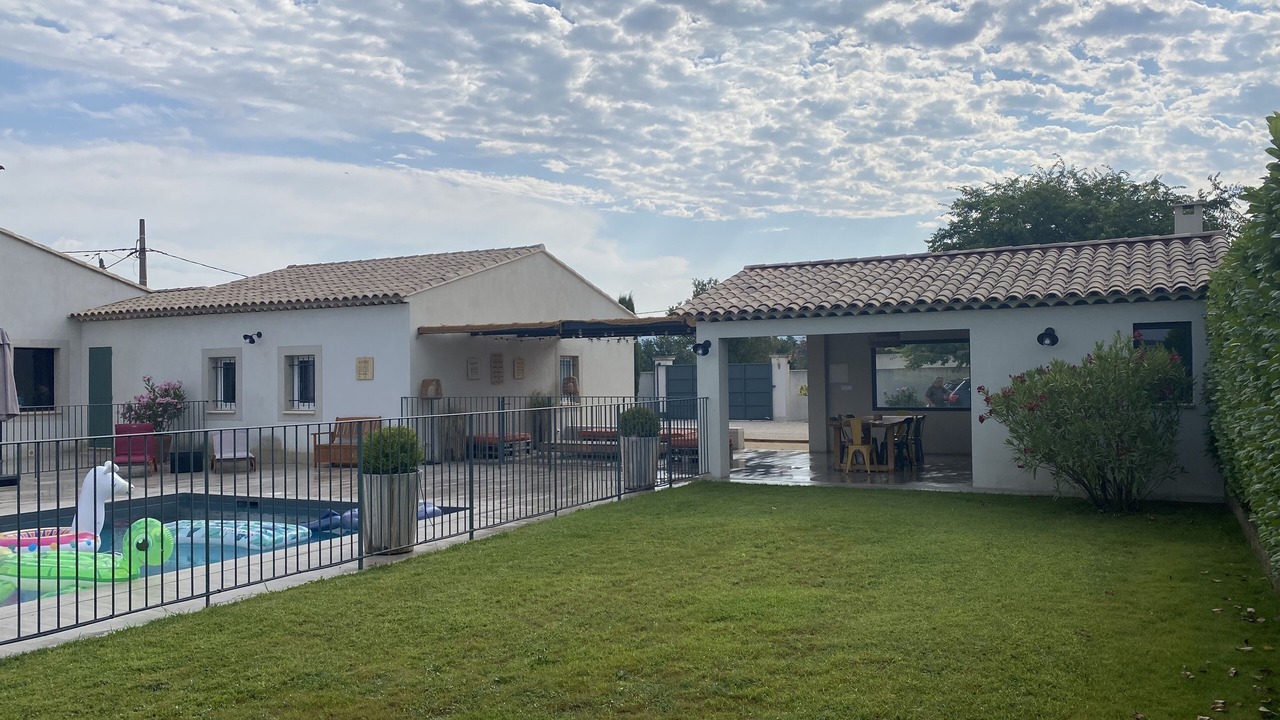 Photo of Outdoor in La Tour-d'Aigues