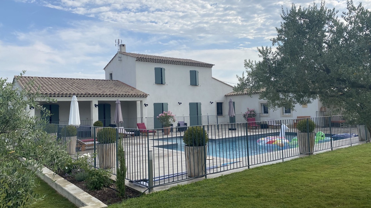 Photo of Outdoor in La Tour-d'Aigues