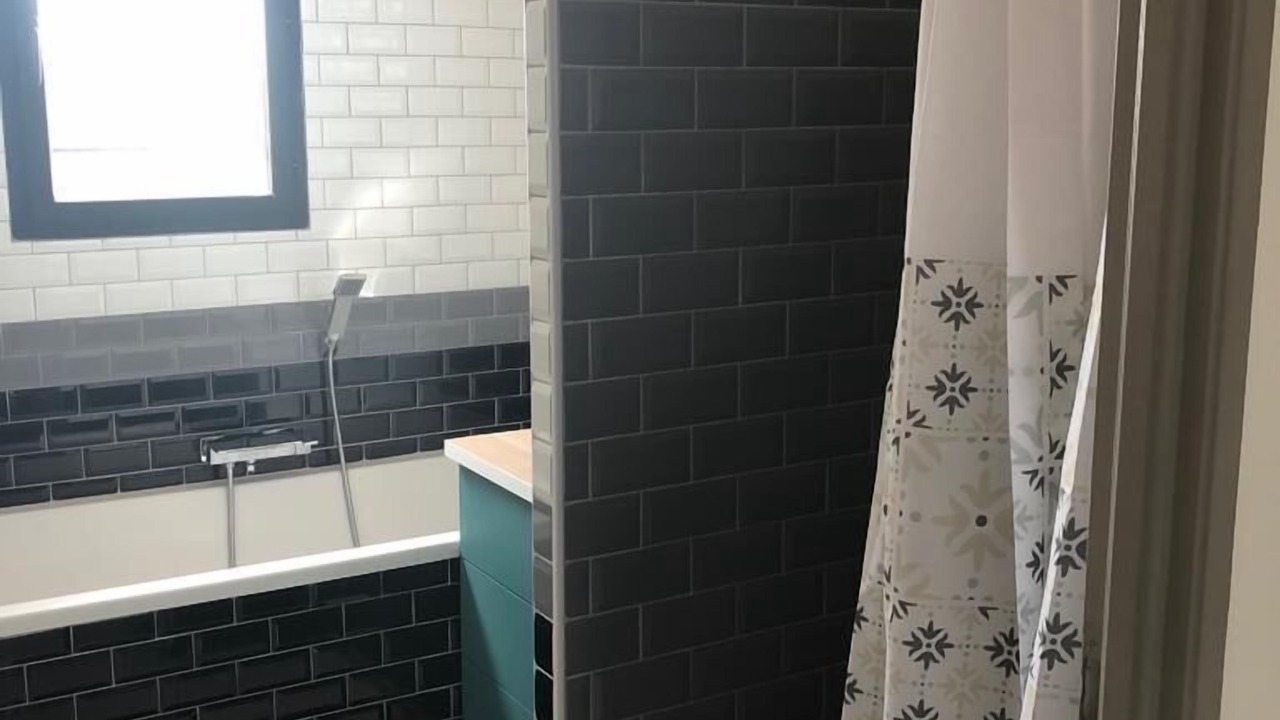 Photo of Bathroom in La Tour-d'Aigues