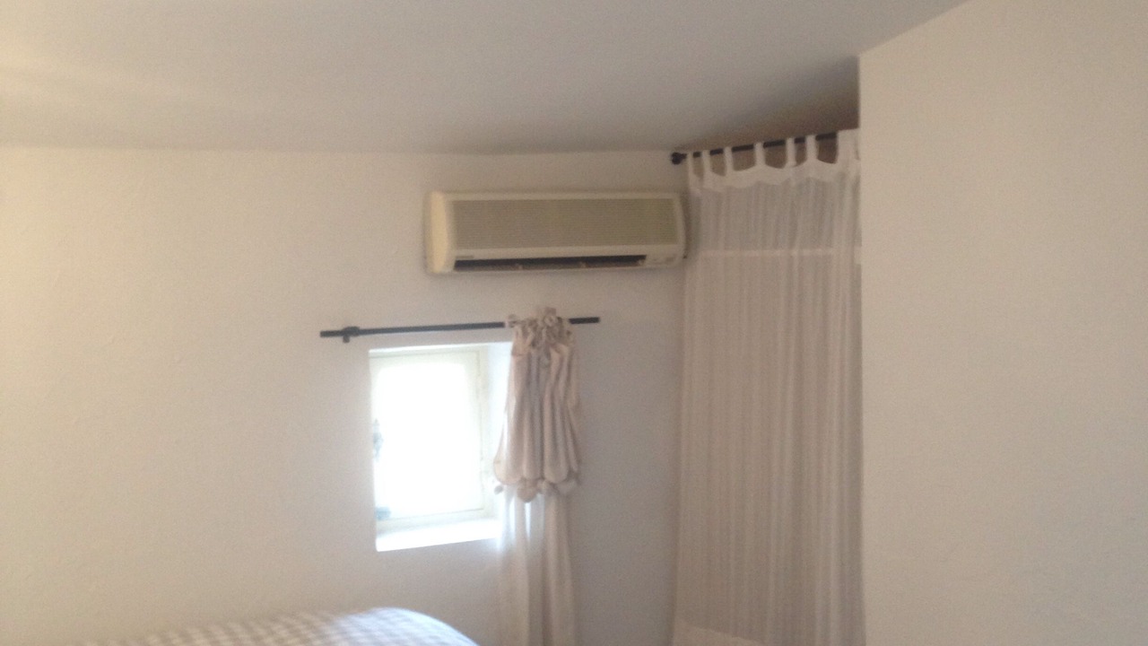 Photo of Bedroom in Maussane