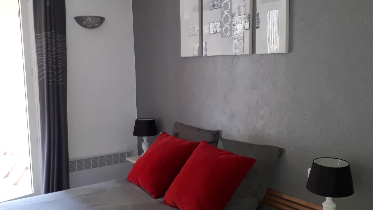 Photo of Bedroom in Mons