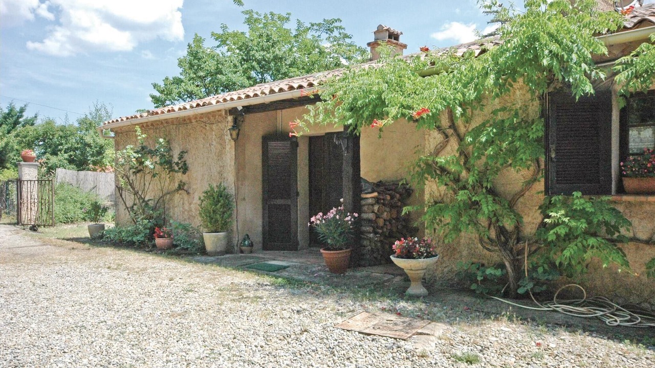 Photo of Others in Gargas