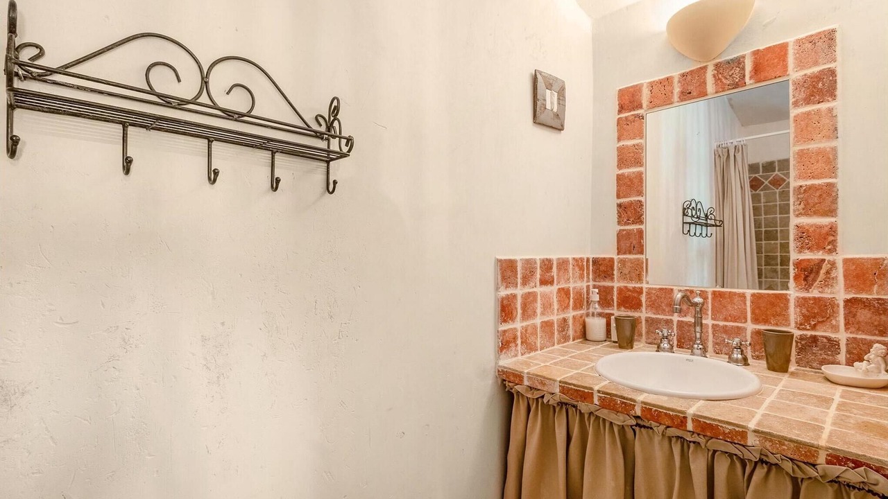 Photo of Bathroom in Lacoste