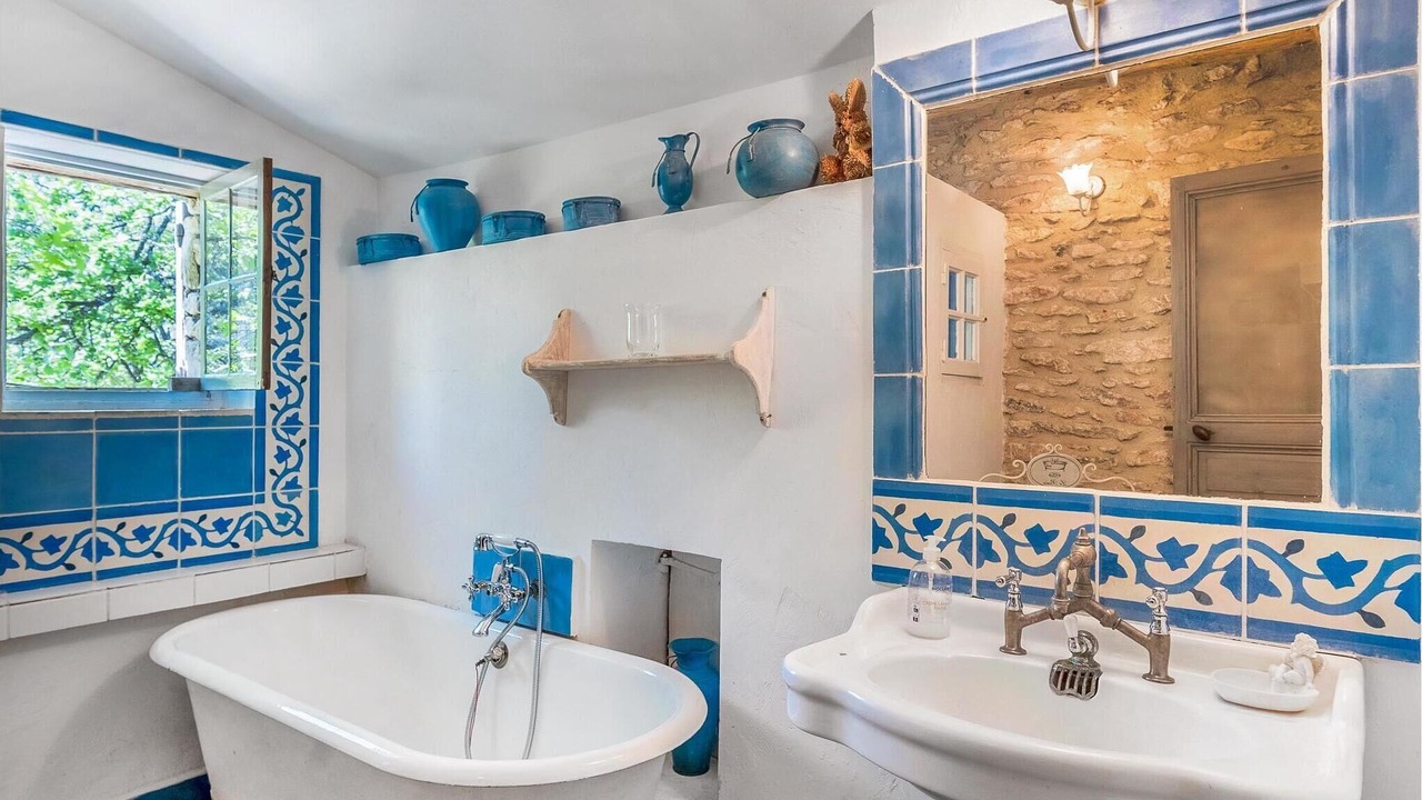 Photo of Bathroom in Lacoste