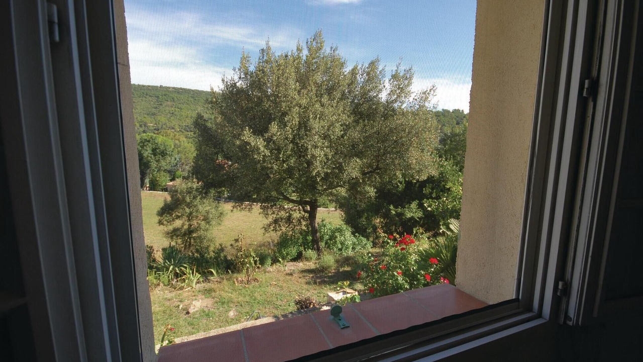 Photo of Bedroom in Sainte-Anastasie-sur-Issole