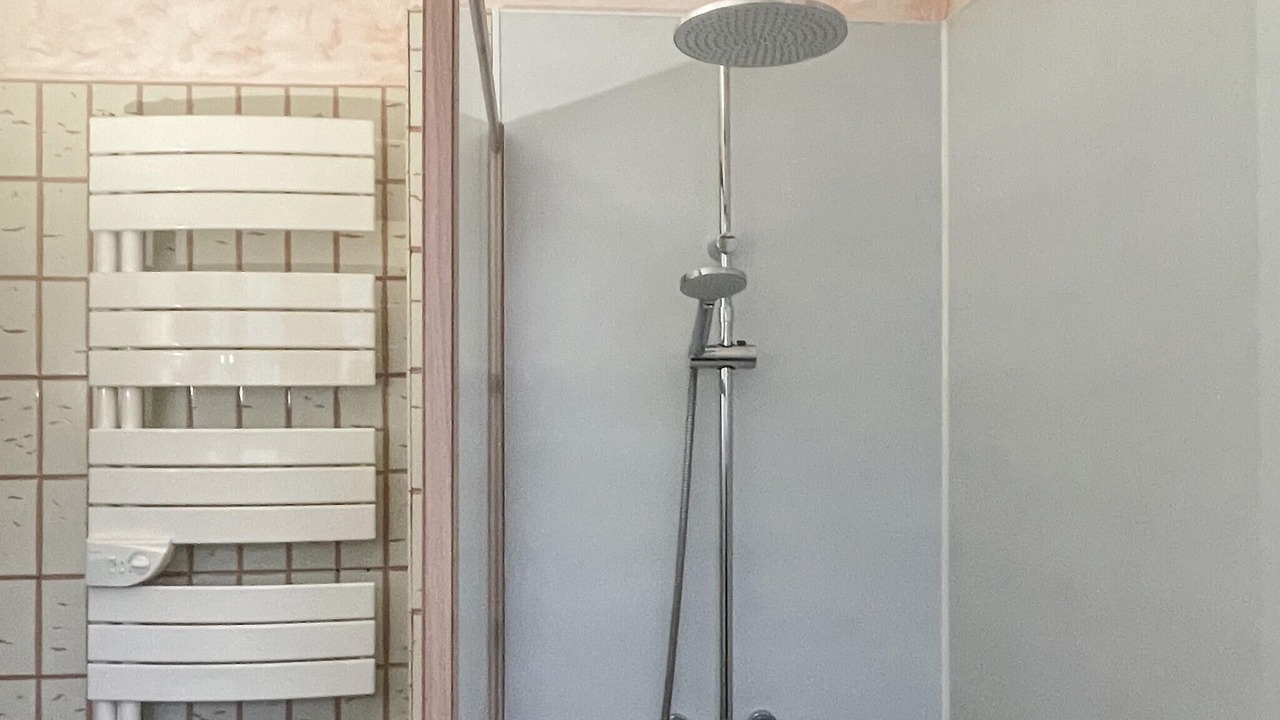 Photo of Bathroom in Lagnes