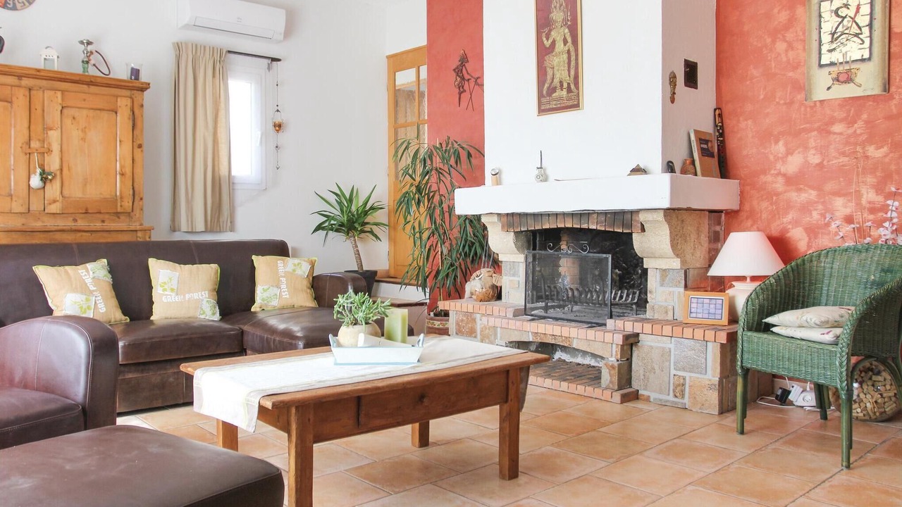 Photo of Bedroom in Goult