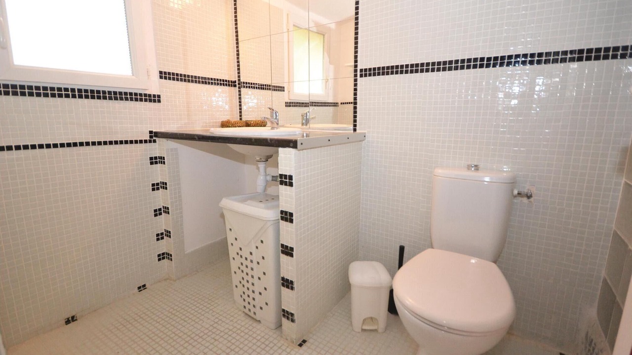 Photo of Bathroom in Theziers
